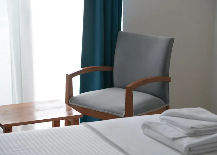 Adayeli Butik Otel Karaburun (Izmir)