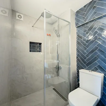 Adayeli Butik Hotel Karaburun (Izmir)